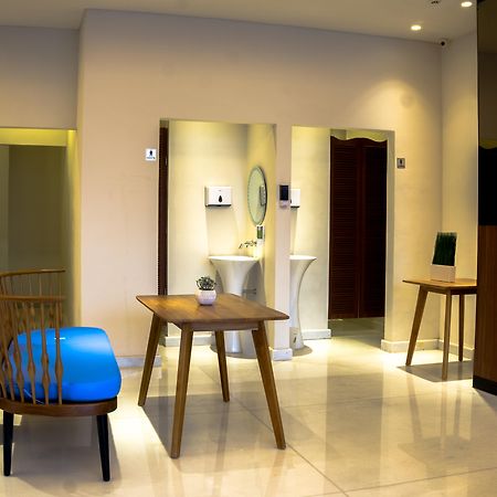 Boss Legian Hotel Powered By Archipelago 外观 照片