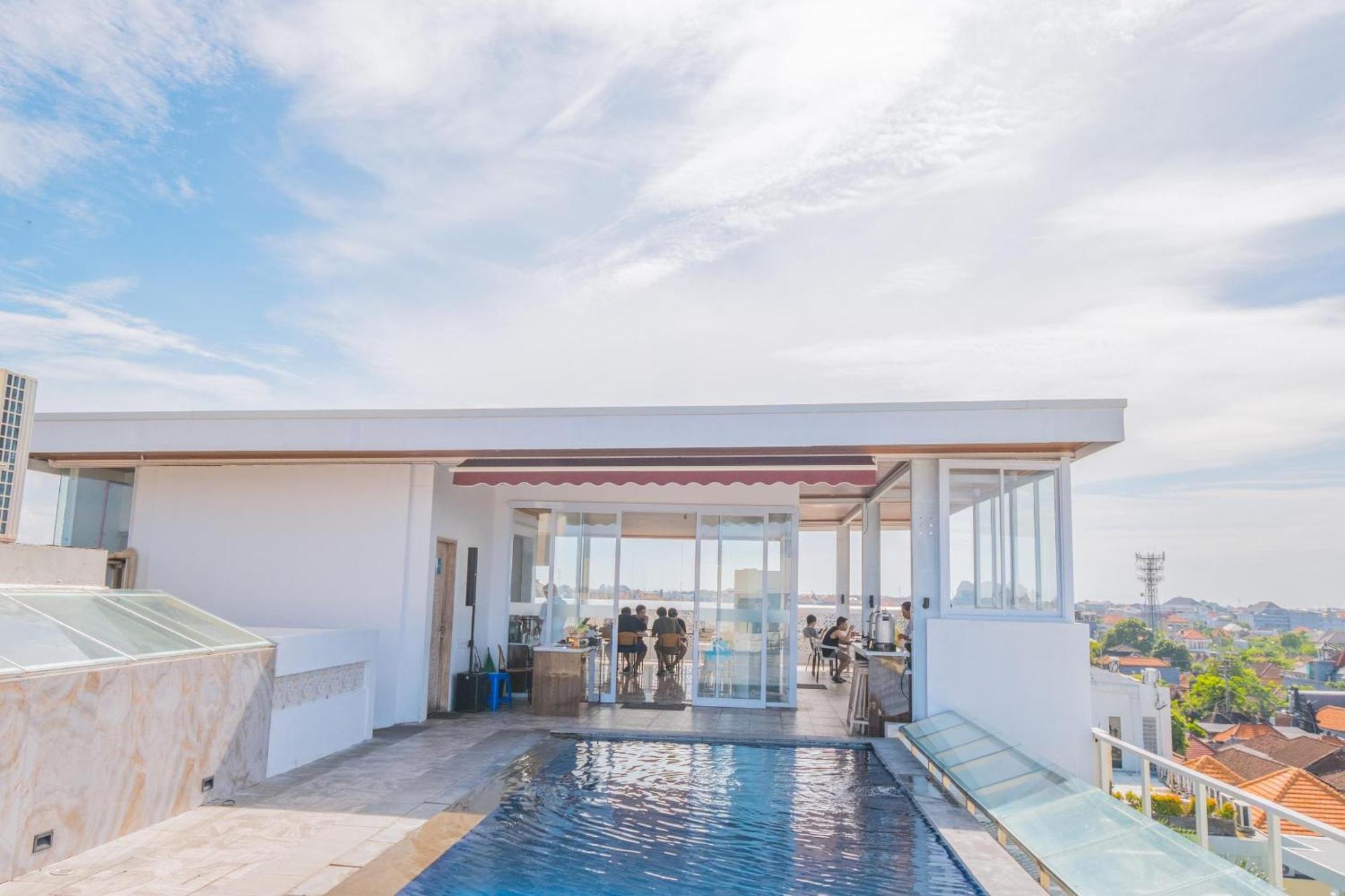 Boss Legian Hotel Powered By Archipelago 外观 照片